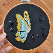 Load image into Gallery viewer, ONYX BUTTERFLY EMBROIDERY 6&quot;